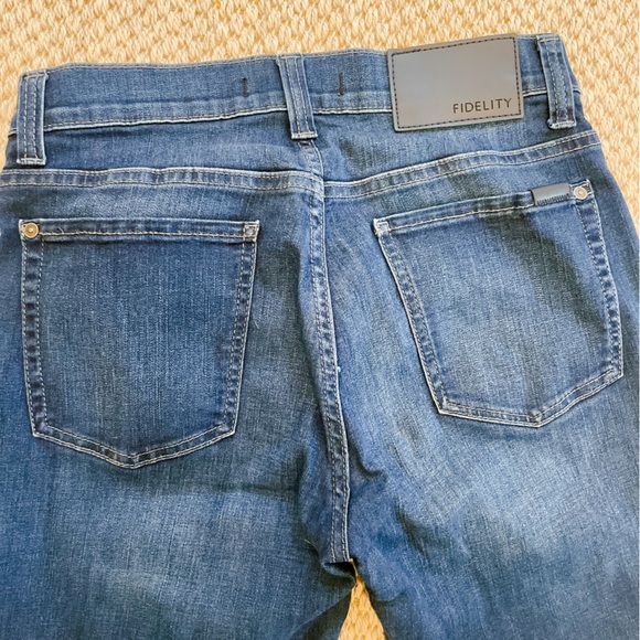 Fidelity Denim Men’s Jeans Size 30 – Medium Wash Straight Fit LIKE NEW - Picture 8 of 14